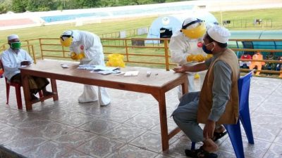 Puluhan Peserta Ijtima Gowa Jalani Pemeriksaan di Stadion Marilonga