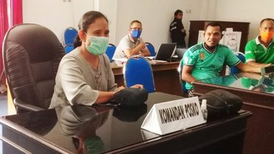 Juru Bicara Tim Gugus Tugas Penanganan Covid-19 Kabupaten Ende, dokter Muna Fatma