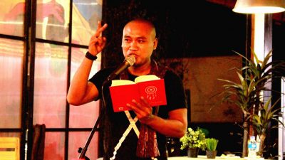 Penyair Indonesia Bara Pattyradja