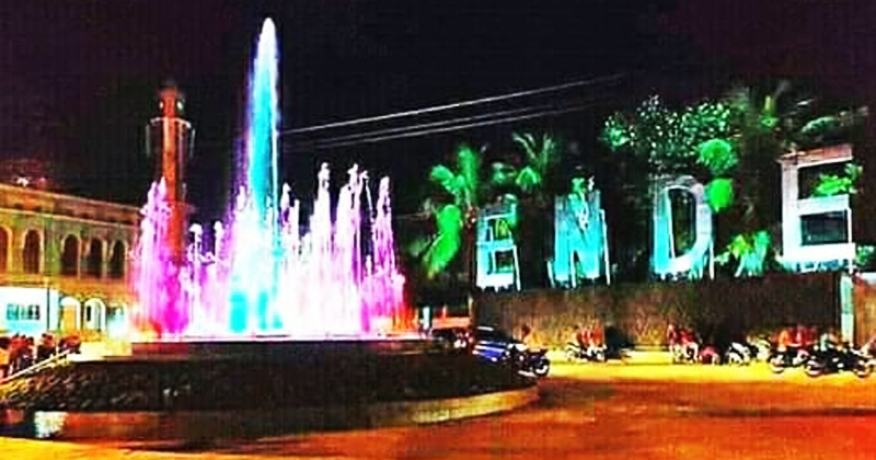 Air Mancur Simpang Lima, salah satu ikon Kota Ende