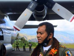 Pilot TNI Ceritakan Proses Pendaratan Perdana Hercules di Ende