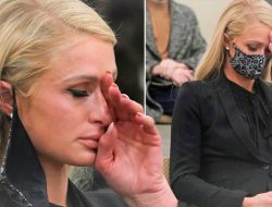 Berlinang Air Mata, Paris Hilton Cerita Pelecehan Saat Berusia 16 Tahun