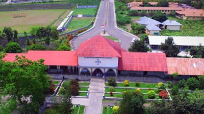 Sekolah Menengah Atas Katolik (SMAK) Syuradikara, Kota Ende