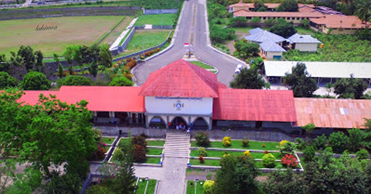 Sekolah Menengah Atas Katolik (SMAK) Syuradikara, Kota Ende