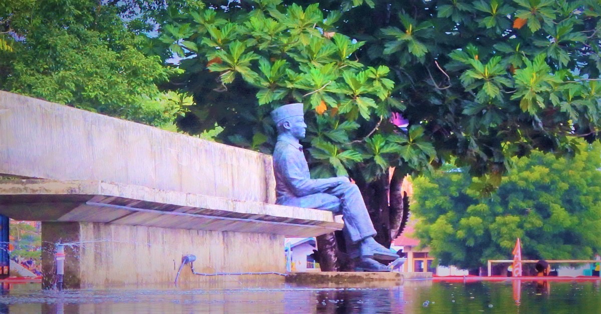 Patung Bung Karno di Taman Renungan Bung Karno, Kota Ende
