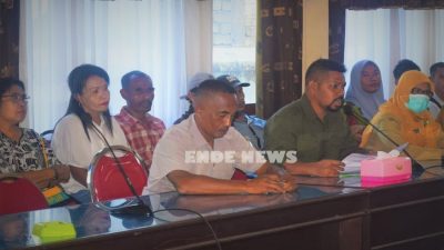 Sering Diancam Kabid, Dimaki Kasi : Keluh Petugas Kebersihan DLH Ende