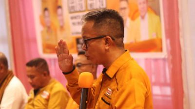 Ketua partai Hanura Ende, Josef Filmon Wongso saat membuka penjaringan bakal calon bupati dan wakil bupati Ende