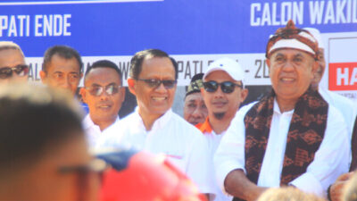 Kejutan! Don Wangge Antar Paslon Gadi Djou-Baleti Daftar di KPUD Ende